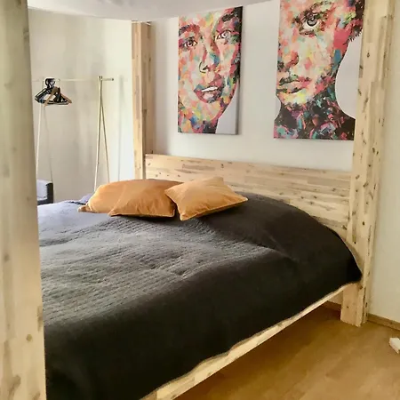 Ue Terrasse & Kamin Fuer Hundefreunde